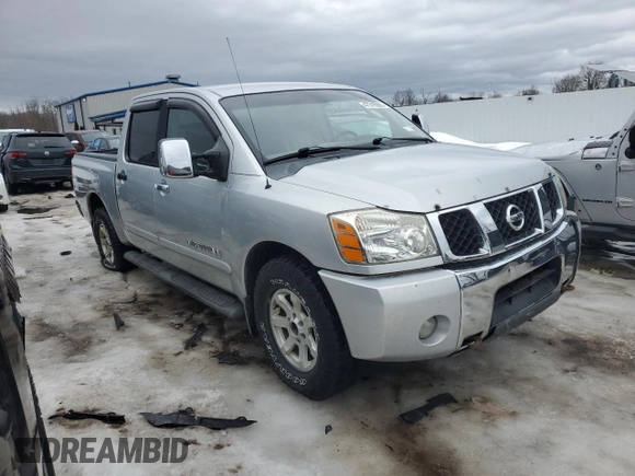 2005 Nissan Titan LE with VIN 1N6AA07B75N502911, listed as a Copart auction lot 47319305 with 208,218 mi miles and Clean Title. Bid and sale history available at carsss.com. Image 4.
