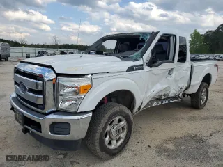 2016 Ford Super Duty F-250 SRW XLT with VIN 1FT7X2B64GEC38549, listed as a Copart auction lot 52540595 with 100,160 mi miles and Clean Title. Bid and sale history available at carsss.com. Image 1.