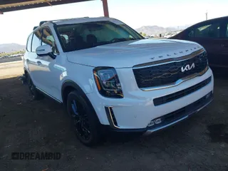 2022 Kia Telluride SX with VIN 5XYP5DHC5NG280425, listed as a IAAI auction lot 41831279 with 26,979 mi miles and . Bid and sale history available at carsss.com. Image 1.