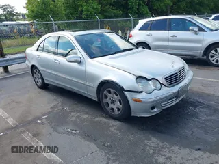 2006 Mercedes-Benz C 280 Luxury with VIN WDBRF92H16F763551, listed as a IAAI auction lot 42380364 with 253,957 mi miles and . Bid and sale history available at DreamBid. Image 1.