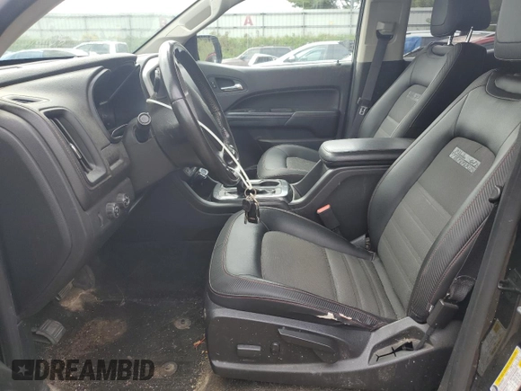 2015 GMC Canyon 4WD SLE with VIN 1GTG6BE33F1117408, listed as a Copart auction lot 68904364 with 258,676 mi miles and Clean Title. Bid and sale history available at carsss.com. Image 7.