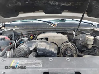2008 Chevrolet Tahoe 3LT with VIN 1GNFK13058J103613, listed as a IAAI auction lot 42452094 with 221,408 mi miles and . Bid and sale history available at DreamBid. Image 10.