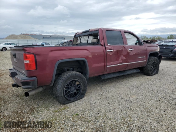 2015 GMC Sierra 2500HD Denali z VIN 1GT120E81FF157605, wystawiony jako Copart lot #48822405 z przebiegiem 135 338 mil mil oraz Szkoda całkowita • Salvage title. Historia ofert i sprzedaży dostępna na DreamBid. Obrazek 3.