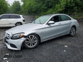 2018 Mercedes-Benz C 300 с VIN WDDWF4KBXJR319214, выставлен на аукционе Copart как лот 59732925 с пробегом 50 263 миль миль и Списание • Salvage title. История ставок и продаж доступна на DreamBid. Изображение 1.
