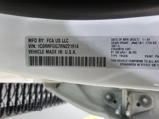 2024 Ram 1500 Tradesman с VIN 1C6RRFGG7RN221914, выставлен на аукционе IAAI как лот 42849294 с пробегом 66 миль миль и . История ставок и продаж доступна на DreamBid. Изображение 19.