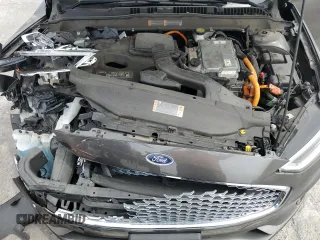 2020 Ford Fusion Titanium with VIN 3FA6P0SU4LR132467, listed as a Copart auction lot 58848425 with 39,823 mi miles and Salvage title. Bid and sale history available at DreamBid. Image 11.