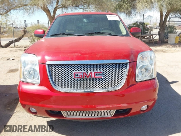 2014 GMC Yukon XL Denali with VIN 1GKS2MEF0ER219409, listed as a IAAI auction lot 41652010 with 184,171 mi miles. Bid and sale history available at carsss.com. Image 12.