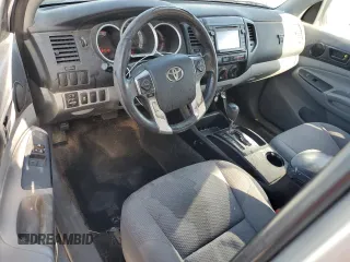 2014 Toyota Tacoma z VIN 5TFTX4CN1EX036611, wystawiony jako Copart lot #55146835 z przebiegiem 159 386 mil mil oraz Szkoda całkowita • Salvage title. Historia ofert i sprzedaży dostępna na DreamBid. Obrazek 8.