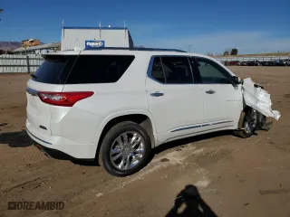 2021 Chevrolet Traverse High Country with VIN 1GNEVNKW5MJ229450, listed as a Copart auction lot 44260125 with 61,114 mi miles and Salvage Title. Bid and sale history available at carsss.com. Image 3.