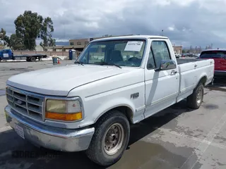 1995 Ford F-150 with VIN 2FTDF15N2SCA58486, listed as a IAAI auction lot 41931788 with 305,999 mi miles. Bid and sale history available at carsss.com. Image 6.