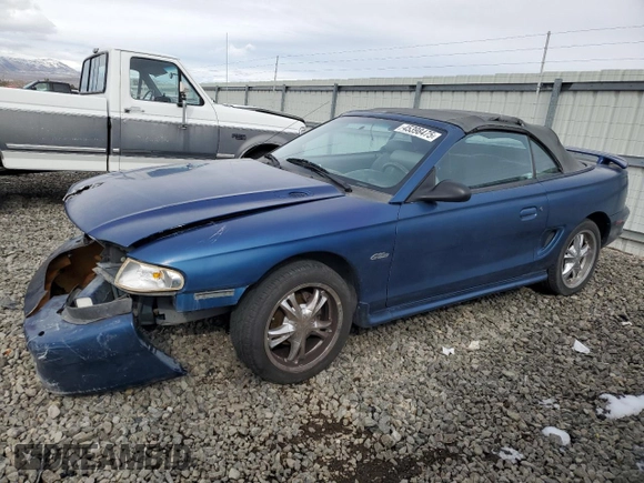 1998 Ford Mustang GT z VIN 1FAFP45X6WF186450, wystawiony jako Copart lot #45398475 z przebiegiem 124 697 mil mil oraz Szkoda całkowita • Salvage title. Historia ofert i sprzedaży dostępna na DreamBid. Obrazek 1.