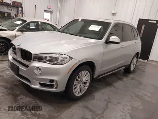 2017 BMW X5 xDrive35d with VIN 5UXKS4C33H0Y16355, listed as a IAAI auction lot 41392748 with 114,973 mi miles. Bid and sale history available at carsss.com. Image 2.