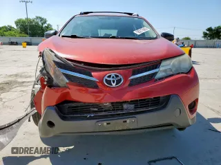 2014 Toyota RAV4 LE z VIN JTMZFREV5EJ024164, wystawiony jako Copart lot #58217845 z przebiegiem 84 958 mil mil oraz Szkoda całkowita • Salvage title. Historia ofert i sprzedaży dostępna na DreamBid. Obrazek 5.