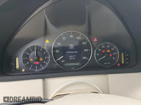 2007 Mercedes-Benz CLK 550 с VIN WDBTK72G87T076079, выставлен на аукционе Copart как лот 64653865 с пробегом 132 559 миль миль и Чистый • Clean title. История ставок и продаж доступна на DreamBid. Изображение 9.