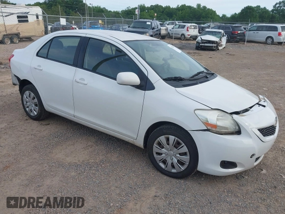 2012 Toyota Yaris z VIN JTDBT4K3XC1415243, wystawiony jako IAAI lot #42251811 z przebiegiem 198 838 mil mil oraz . Historia ofert i sprzedaży dostępna na DreamBid. Obrazek 1.