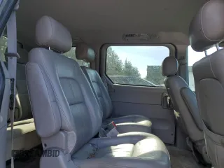 2004 Kia Sedona LX with VIN KNDUP131646582289, listed as a Copart auction lot 47321625 with 207,453 mi miles and Salvage Title. Bid and sale history available at carsss.com. Image 11.