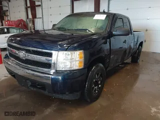 2008 Chevrolet Silverado 1500 LT w/1LT with VIN 2GCEC19C481222752, listed as a IAAI auction lot 41278747 with 211,484 mi miles. Bid and sale history available at carsss.com. Image 17.