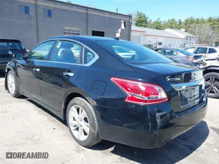 2013 Nissan Altima 2.5 SL with VIN 1N4AL3AP5DN573175, listed as a IAAI auction lot 42000973 with 105,445 mi miles. Bid and sale history available at carsss.com. Image 3.