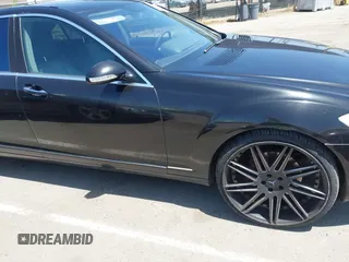 2007 Mercedes-Benz S 550 with VIN WDDNG71X07A040238, listed as a IAAI auction lot 42213229 with 297,635 mi miles and . Bid and sale history available at carsss.com. Image 14.
