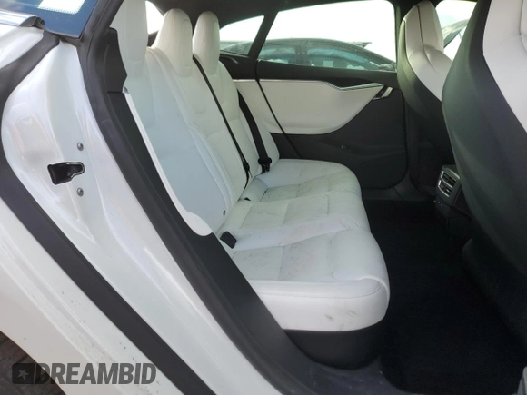 2017 Tesla Model S 100D с VIN 5YJSA1E26HF212985, выставлен на аукционе Copart как лот 46702705 с пробегом 58 179 миль миль и Списание • Salvage title. История ставок и продаж доступна на DreamBid. Изображение 10.