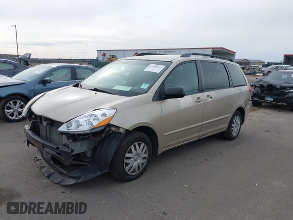 2007 Toyota Sienna CE with VIN 5TDZK23C27S006778, listed as a IAAI auction lot 41932534 with 244,921 mi miles. Bid and sale history available at carsss.com. Image 17.