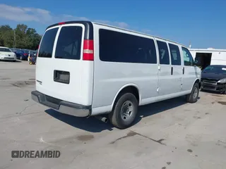 2013 Chevrolet Express Passenger LT с VIN 1GAZG1FG1D1192177, выставлен на аукционе IAAI как лот 41521801 с пробегом 100 323 миль миль и . История ставок и продаж доступна на DreamBid. Изображение 4.