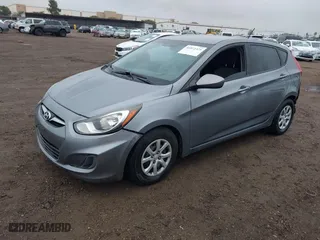 2014 Hyundai Accent GS with VIN KMHCT5AE3EU176306, listed as a IAAI auction lot 41572325 with 179,277 mi miles. Bid and sale history available at carsss.com. Image 2.