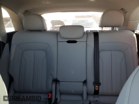 2022 Audi Q5 S line Premium with VIN WA1GAAFY5N2101636, listed as a Copart auction lot 68905304 with 16,019 mi miles and Salvage Title. Bid and sale history available at carsss.com. Image 10.