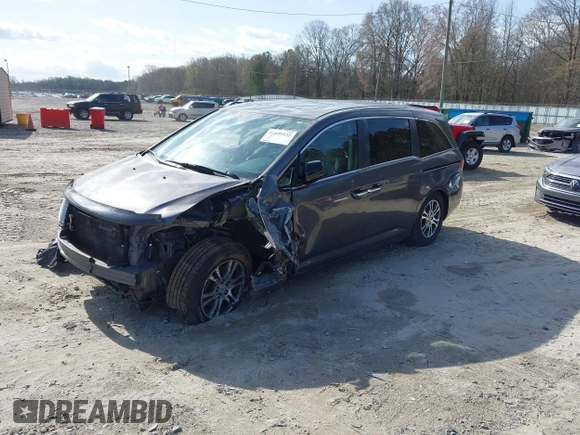 2013 Honda Odyssey EX-L with VIN 5FNRL5H62DB035649, listed as a IAAI auction lot 41849123 with 176,392 mi miles and . Bid and sale history available at carsss.com. Image 17.