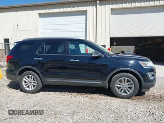 2016 Ford Explorer XLT with VIN 1FM5K7DHXGGB97992, listed as a IAAI auction lot 41880961 with 179,233 mi miles and . Bid and sale history available at carsss.com. Image 13.