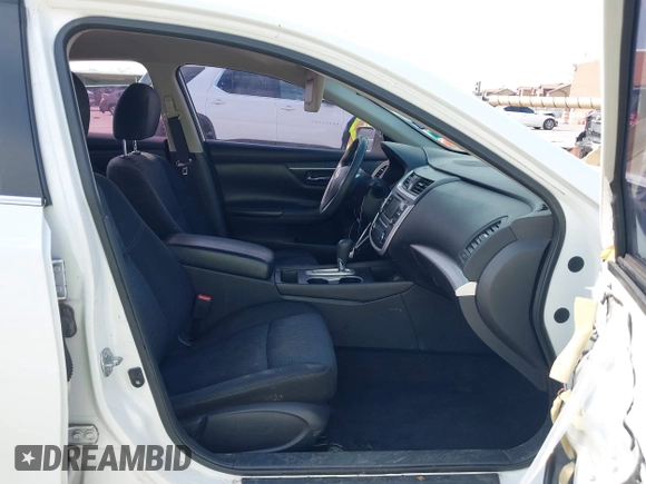2016 Nissan Altima S with VIN 1N4AL3AP5GN310804, listed as a IAAI auction lot 42044974 with 140,021 mi miles and . Bid and sale history available at carsss.com. Image 5.