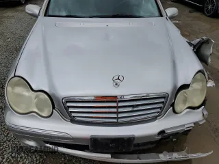 2005 Mercedes-Benz C 240 с VIN WDBRF61J65A777962, выставлен на аукционе Copart как лот 48822595 с пробегом 171 169 миль миль и Списание • Salvage title. История ставок и продаж доступна на DreamBid. Изображение 11.