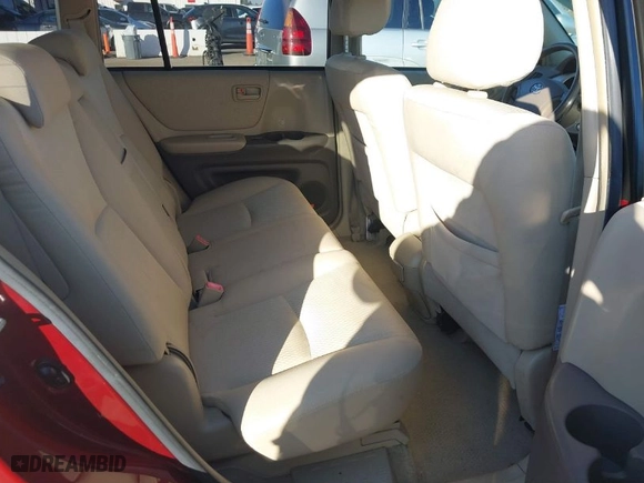 2006 Toyota Highlander w/3rd Row with VIN JTEDP21A360100520, listed as a IAAI auction lot 41436115 with 148,768 mi miles. Bid and sale history available at carsss.com. Image 8.