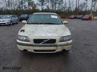 2002 Volvo S60 with VIN YV1RS58D322119152, listed as a IAAI auction lot 41104616 with 132,133 mi miles. Bid and sale history available at carsss.com. Image 6.