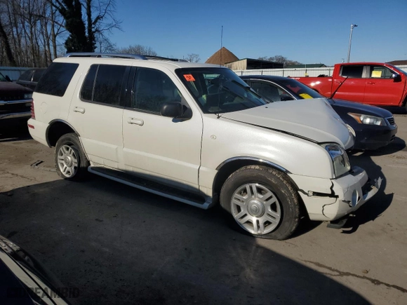 2004 Mercury Mountaineer Convenience w/4.6L with VIN 4M2DU86W64ZJ49413, listed as a Copart auction lot 88571635 with 158,764 mi miles and Salvage Title. Bid and sale history available at carsss.com. Image 4.