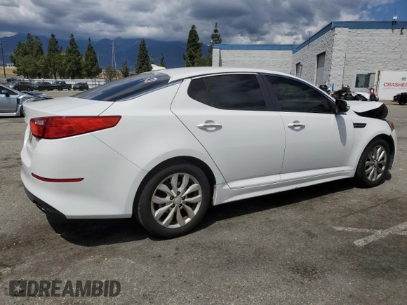 2015 Kia Optima LX with VIN 5XXGM4A78FG509301, listed as a Copart auction lot 51391025 with 213,914 mi miles and Salvage Title. Bid and sale history available at carsss.com. Image 3.