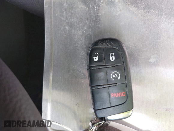 2020 Jeep Renegade Sport with VIN ZACNJAAB2LPM06219, listed as a IAAI auction lot 42063083 with 47,225 mi miles and . Bid and sale history available at DreamBid. Image 11.