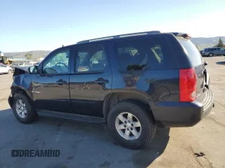 2008 GMC Yukon SLE w/3SA with VIN 1GKFC13C58J124949, listed as a Copart auction lot 46881205 with 127,593 mi miles and Salvage Title. Bid and sale history available at carsss.com. Image 2.