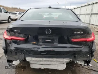 2019 BMW 3 Series 330i xDrive with VIN 3MW5R7J52K8A05284, listed as a Copart auction lot 82251444 with 29,379 mi miles and Salvage Title. Bid and sale history available at DreamBid. Image 6.