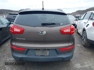 2011 Kia Sportage LX with VIN KNDPB3A20B7024111, listed as a IAAI auction lot 41945892 with 139,605 mi miles and . Bid and sale history available at carsss.com. Image 17.