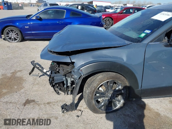 2024 Mazda CX-30 S Preferred with VIN 3MVDMBCM3RM646304, listed as a IAAI auction lot 41831067 with 2,315 mi miles and . Bid and sale history available at DreamBid. Image 6.