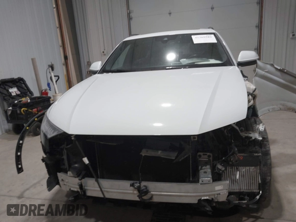 2021 Audi Q8 Premium Plus z VIN WA1EVAF12MD003942, wystawiony jako IAAI lot #41369581 z przebiegiem 39 792 mil mil oraz . Historia ofert i sprzedaży dostępna na DreamBid. Obrazek 13.