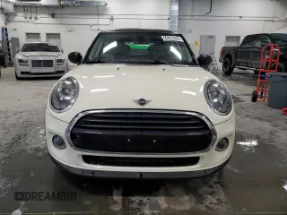 2021 MINI Hardtop Cooper with VIN WMWXR3C07M2N73695, listed as a Copart auction lot 44340355 with 42,942 mi miles and Clean title. Bid and sale history available at DreamBid. Image 5.