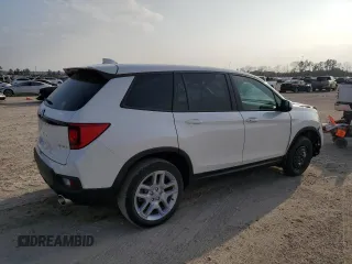 2025 Honda Passport EX-L z VIN 5FNYF8H50SB006479, wystawiony jako Copart lot #49454275 z przebiegiem 3157 mil mil oraz Szkody całkowita. Historia ofert i sprzedaży dostępna na DreamBid. Obrazek 3.