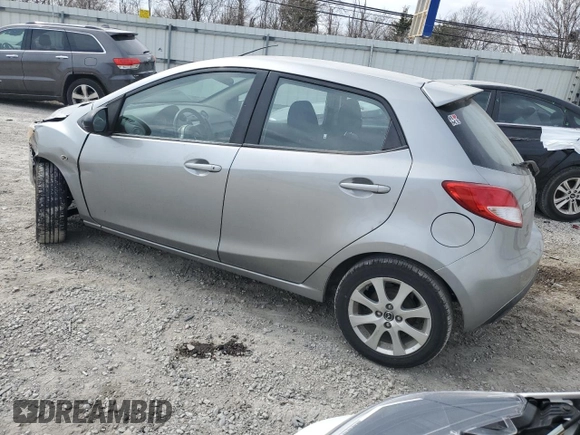 2014 Mazda 2 Touring z VIN JM1DE1LY5E0176964, wystawiony jako Copart lot #48875405 z przebiegiem 128 264 mil mil oraz Szkoda całkowita • Salvage title. Historia ofert i sprzedaży dostępna na DreamBid. Obrazek 2.