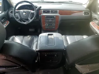 2009 Chevrolet Tahoe 1LT z VIN 1GNFK23099R213783, wystawiony jako Copart lot #54417125 z przebiegiem 153 663 mil mil oraz Szkoda całkowita • Salvage title. Historia ofert i sprzedaży dostępna na DreamBid. Obrazek 8.