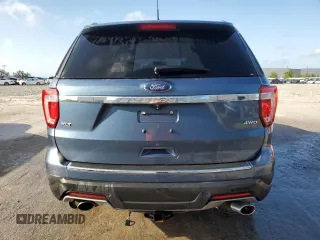2018 Ford Explorer XLT with VIN 1FM5K8D89JGB25792, listed as a Copart auction lot 51788945 with 77,557 mi miles and Salvage Title. Bid and sale history available at carsss.com. Image 6.