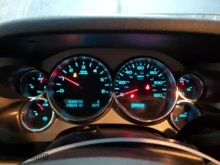 2013 Chevrolet Silverado 1500 LT with VIN 3GCPKSE78DG375159, listed as a Copart auction lot 46155255 with 198,244 mi miles and Clean Title. Bid and sale history available at carsss.com. Image 9.