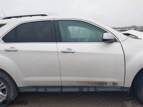 2012 Chevrolet Equinox LTZ with VIN 2GNALFEK3C1203215, listed as a IAAI auction lot 41894952 with 208,543 mi miles. Bid and sale history available at carsss.com. Image 14.