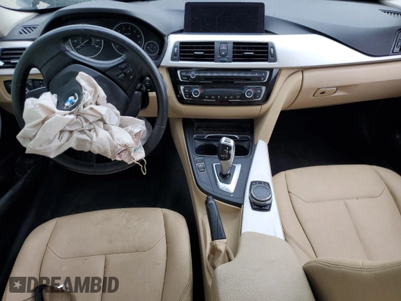 2018 BMW 3 Series 320i with VIN WBA8E1G51JNU90901, listed as a Copart auction lot 84017694 with Not Provided miles and Salvage Title. Bid and sale history available at carsss.com. Image 8.